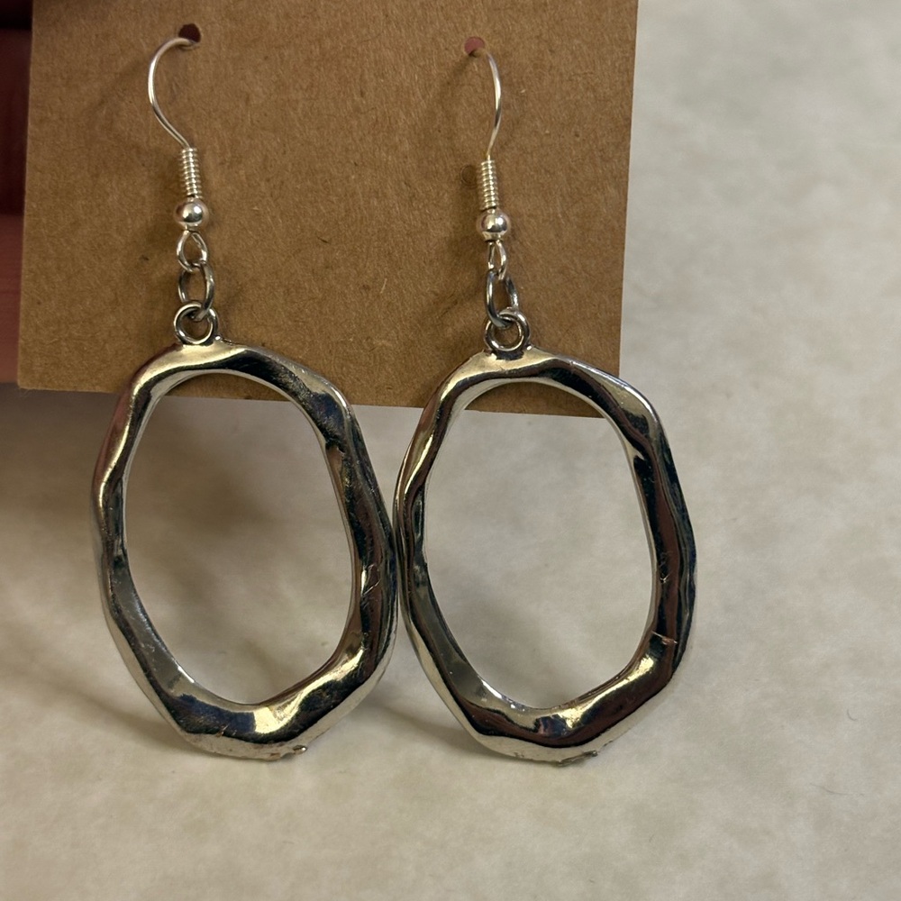 Chic Silver Textured Oval Earrings